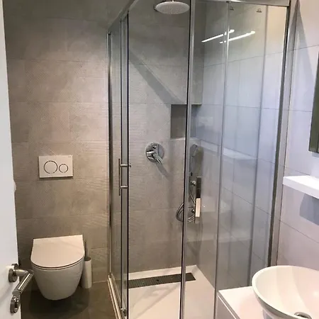 Burle 75a Апартаменты Медулин